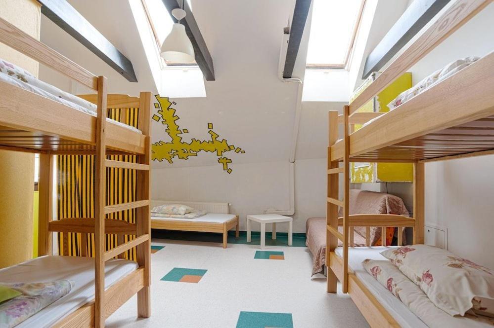 Pogo Hostel VNO Eksteriør billede